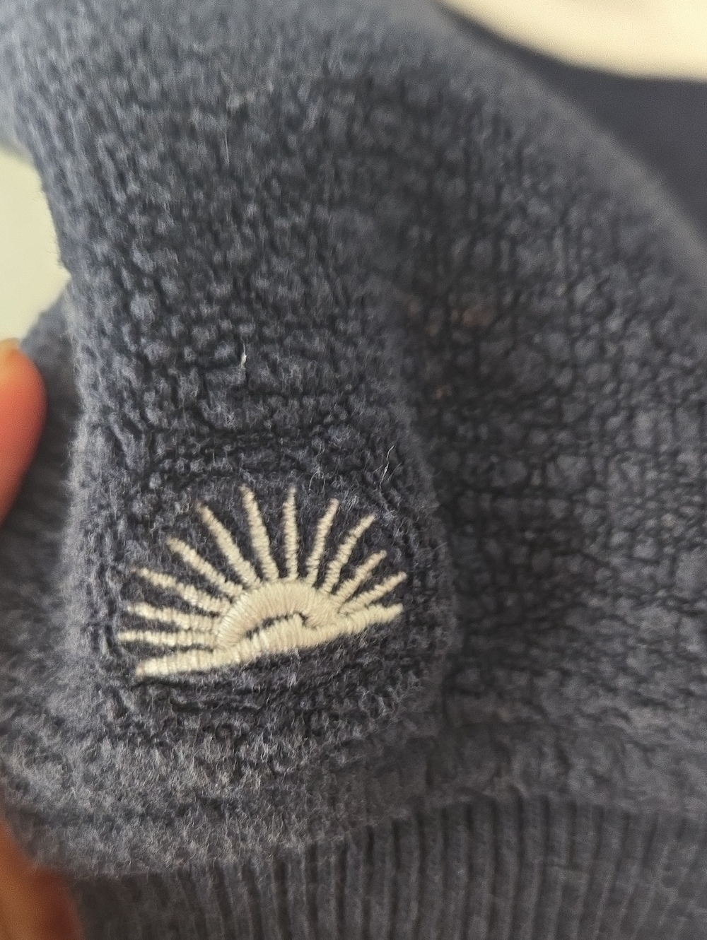 Faherty Beach Fleece Quarter Zip Navy Retro Sporty Preppy Pullover | Medium - Picture 8 of 10